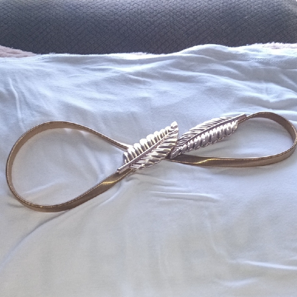 Silver and Gold Ton Feather Women's Belt, NEW